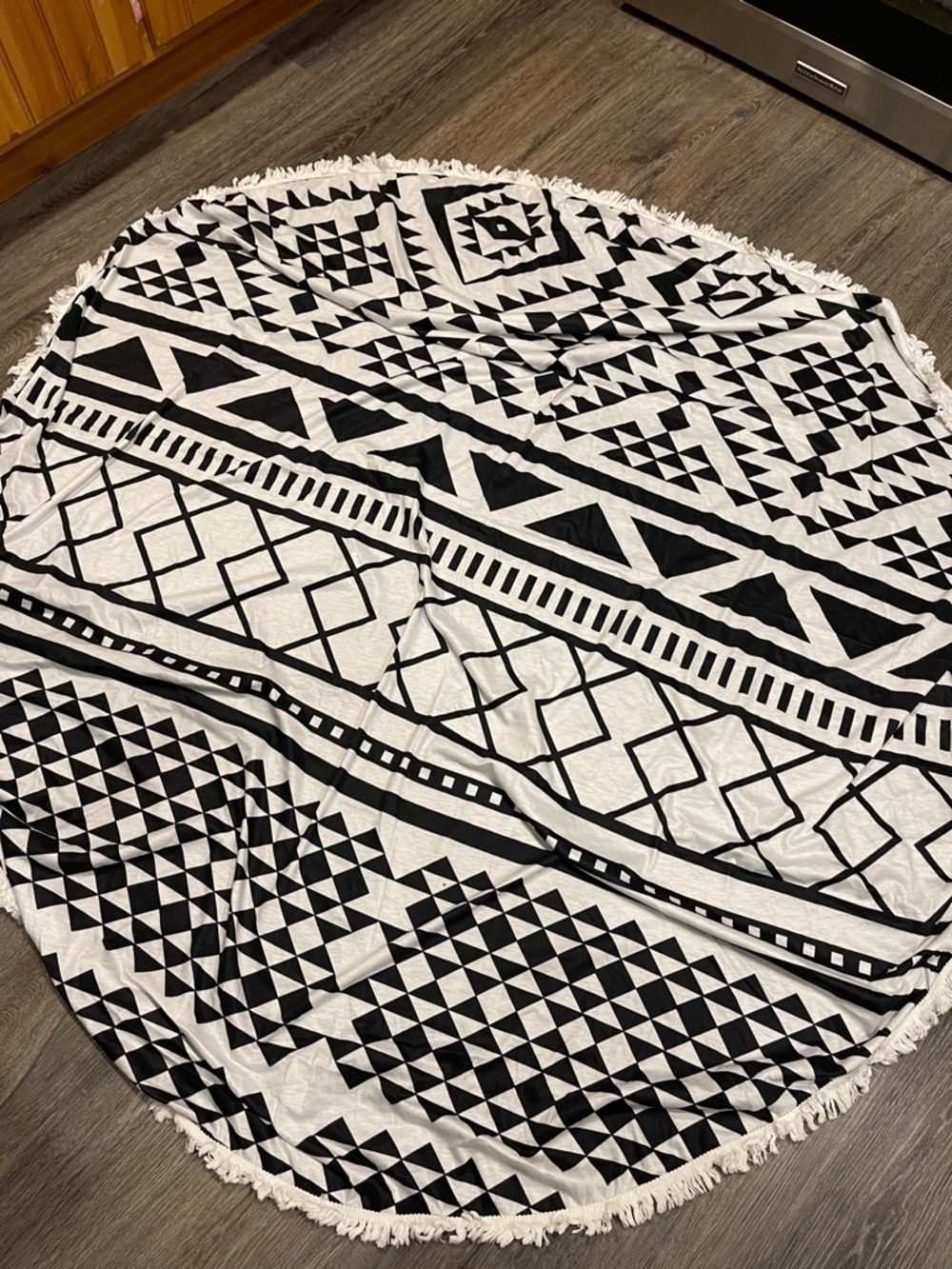 Bohemian Black & White Round Fringe Mat